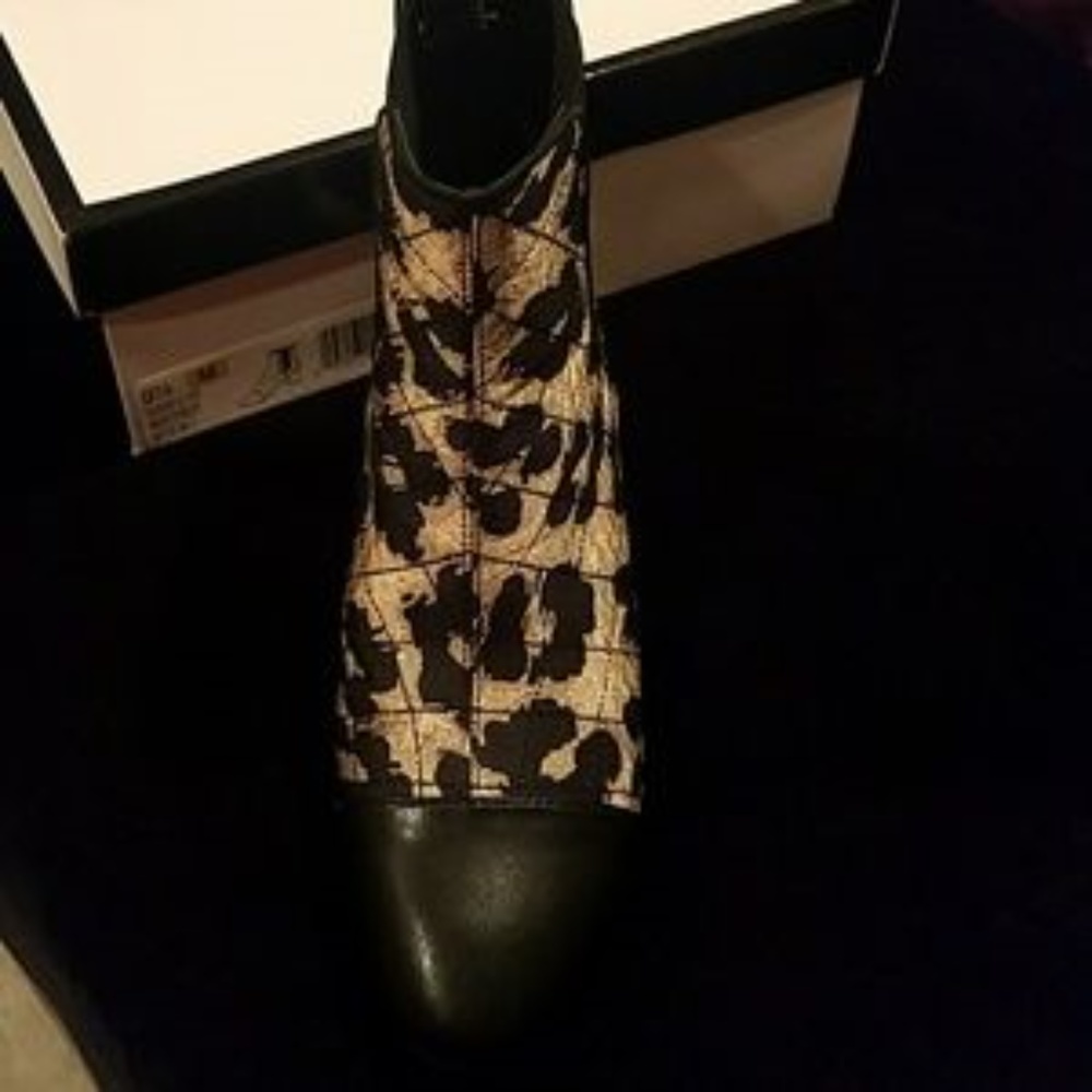 Nine West women's Interrupt ankle boot